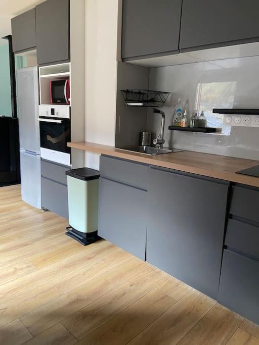 3 Chambres, Calme, Vue Imprenable, Refait A Neuf Le Monêtier-les-Bains Exterior foto